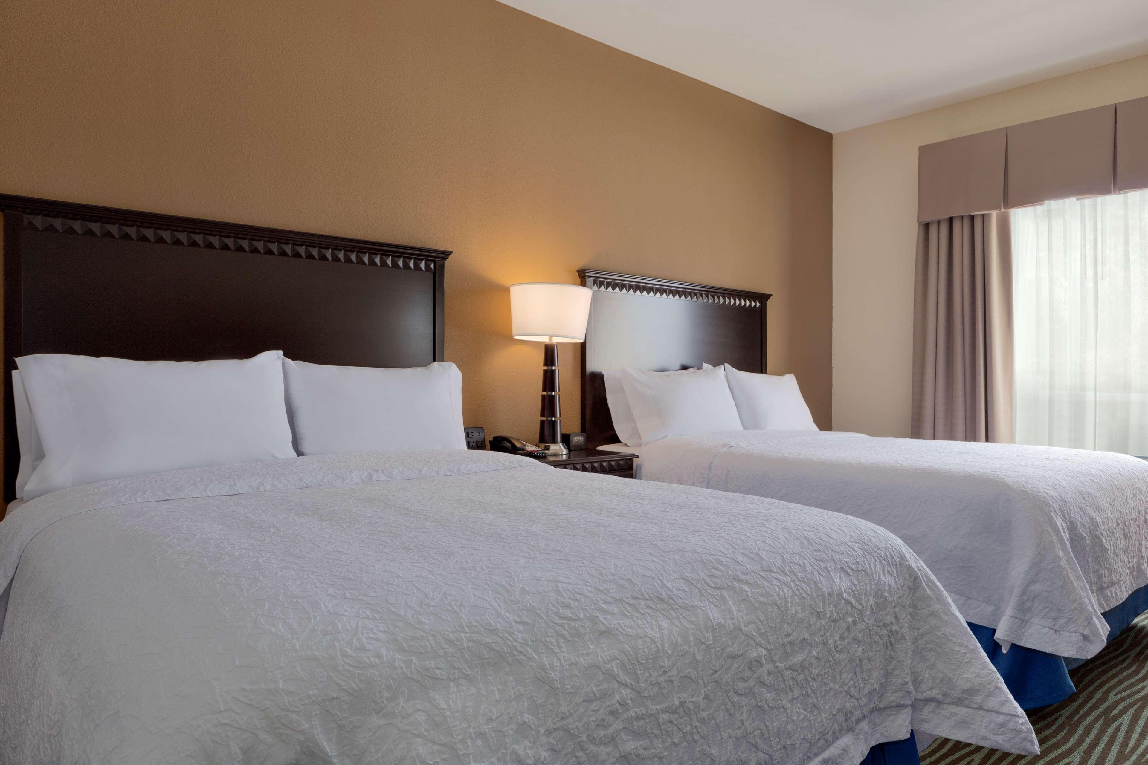Hampton Inn And Suites Parkersburg Downtown Eksteriør bilde