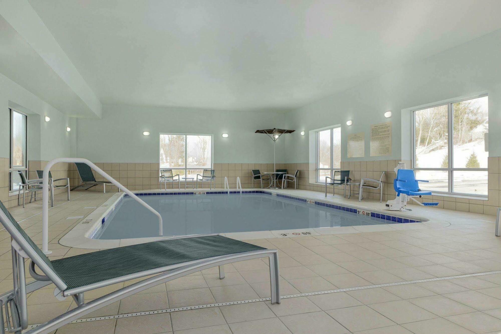 Hampton Inn And Suites Parkersburg Downtown Eksteriør bilde